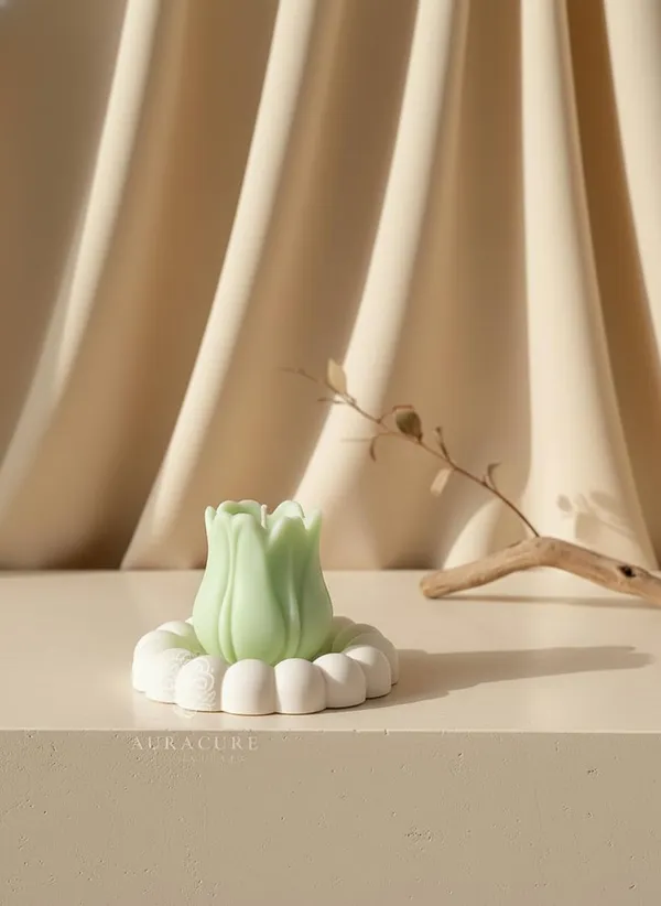 Green_Majestic_Tulip_Statement_Candle_Handcrafted_Floral_Decorative_Candle_With_Sculpted_Petals_Luxury_Home_Decor