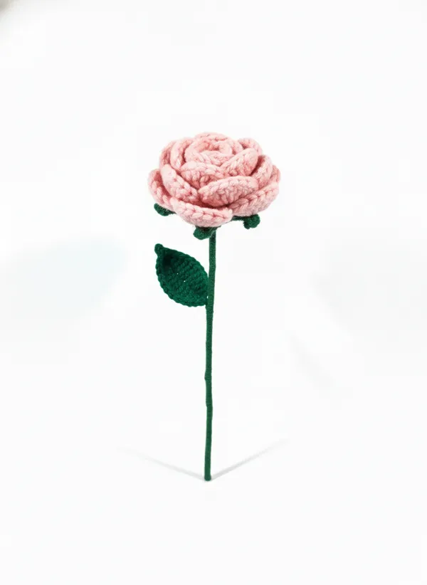 Handmade_Crochet_Pink_Rose_–_Single_Stem_Forever_Flower_|_Knitted_Rose_Gift_For_Valentine,_Anniversary_&_Romantic_Decor,_Pack_Of_2