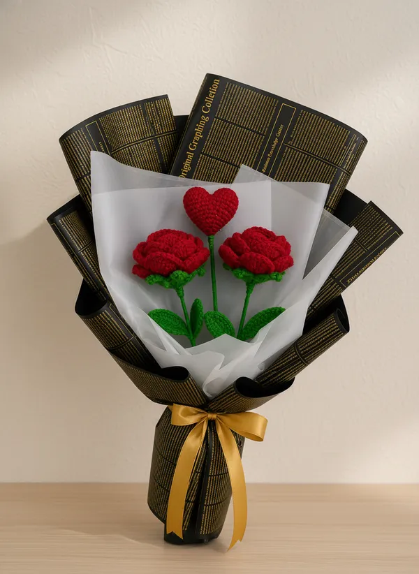 Crimson_Heart_Rose_Crochet_Bouquet_|_Handmade_Romantic_Flower_Gift