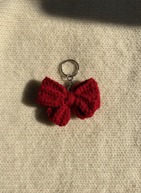 Handmade_Crochet_Red_Bow_Keychain_|_Cute_Aesthetic_Bag_Charm_|_Soft_Yarn_Key_Ring_For_Girls_|_Backpack_&_Purse_Accessory_|_Gift_For_Her,_Pack_Of_4