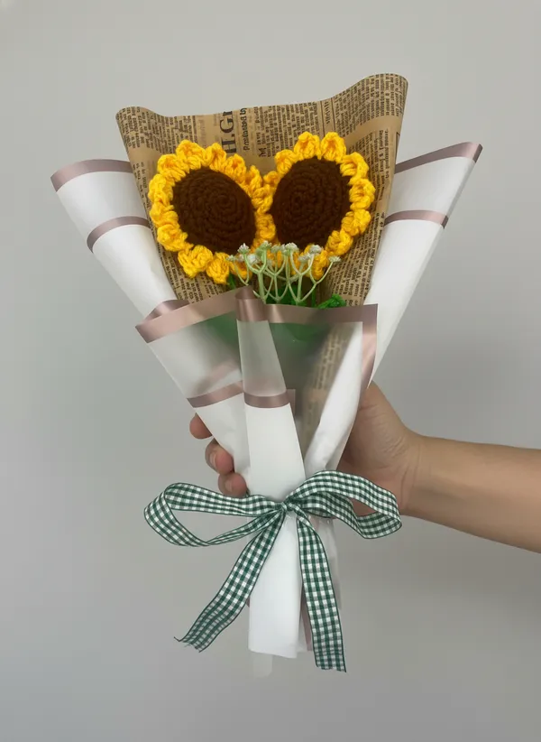 Handmade_Crochet_Sunflower_Bouquet_|_Premium_Aesthetic_Gift