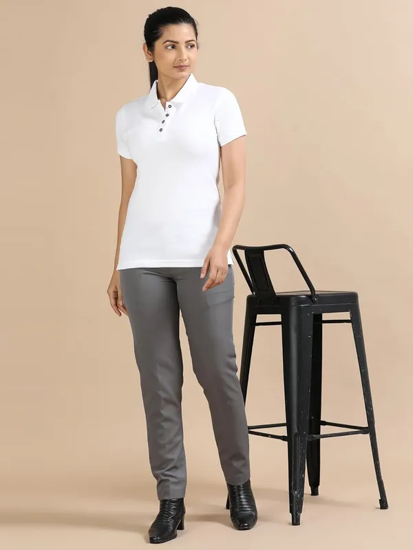 White_Cotton_Solid_Relaxed_Polo_T-Shirt_For_Women