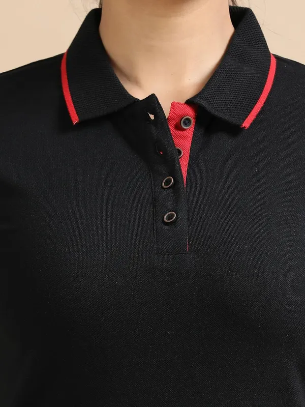 Classic_Black_Cotton_Solid_Relaxed_Polo_T-Shirt_For_Women