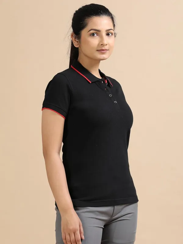 Classic_Black_Cotton_Solid_Relaxed_Polo_T-Shirt_For_Women