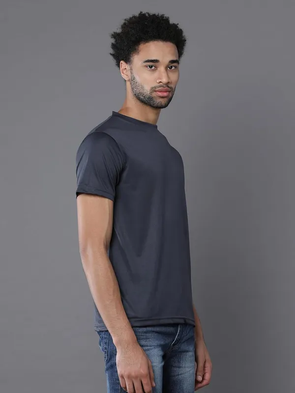Dark_Grey_Polyester_Solid_Regular_T-Shirt_For_Men