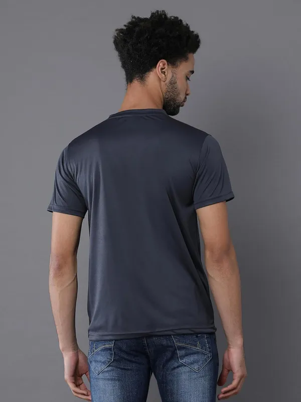 Dark_Grey_Polyester_Solid_Regular_T-Shirt_For_Men