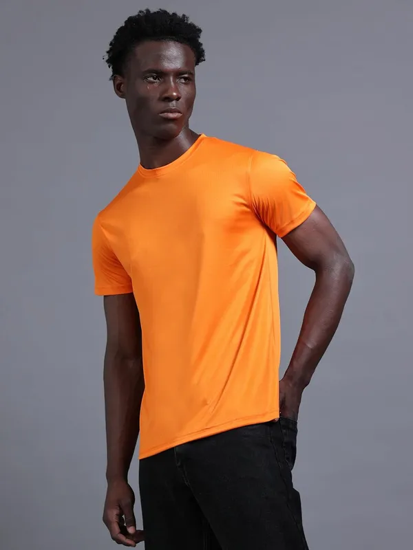 Orange_Polyester_Solid_Regular_T-Shirt_For_Men
