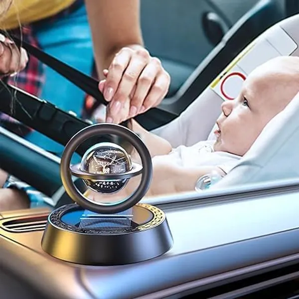 Solar_Powered_Rotating_Car_Air_Freshener_–_Luxury_Aromatherapy_Dashboard_Diffuser