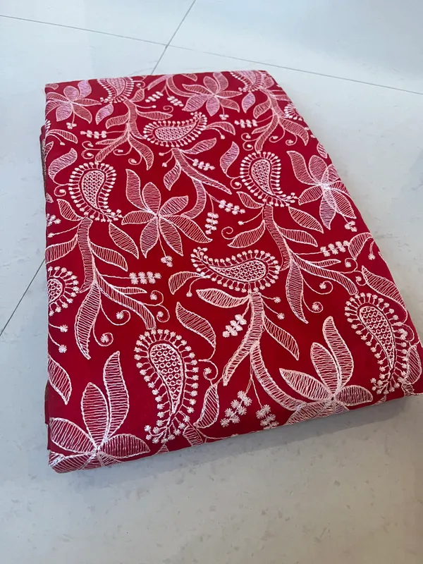 Gulnaar_Red_Organza_Chikankari_Saree_With_Intricate_Floral_Threadwork