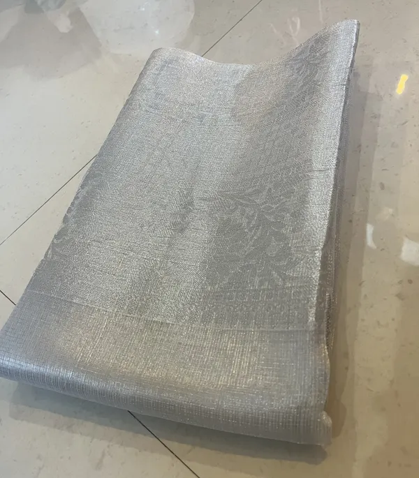 Moonlight_Silver_Kota_Tissue_Check_Saree_With_Zari_Border