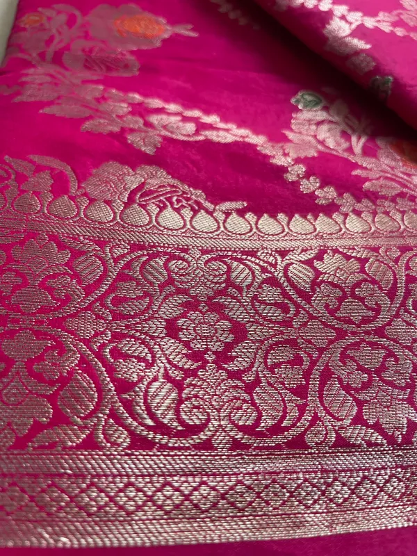 Rani_Pink_Chiniya_Silk_Banarasi_Saree_With_Floral_Zari_Jaal_And_Rich_Woven_Border
