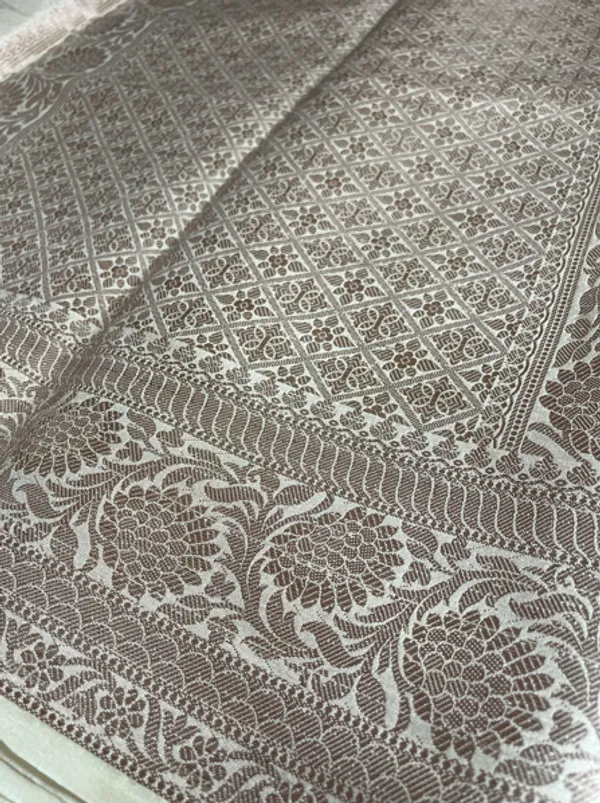 Ivory_Semi_Katan_Banarasi_Saree_With_Antique_Zari_Buti_And_Rich_Woven_Border