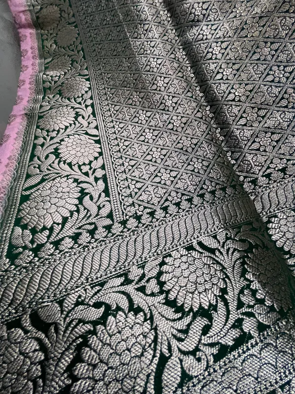 Baby_Pink_Semi_Katan_Banarasi_Saree_With_Gold_Buti_And_Bottle_Green_Zari_Border