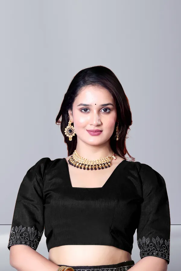 Black_Georgette_Premium_Embroidered_Saree_With_Matching_Blouse_For_Women