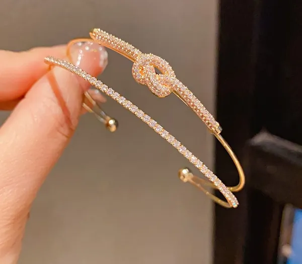 Elegant_Crystal_Studded_Bracelet_Set_With_Heart_Charm_For_Women