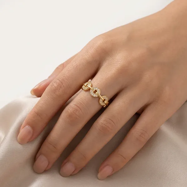 Gold_Plated_Crystal_Studded_Chain_Link_Ring_For_Women