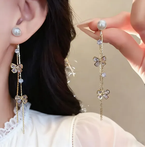 Pearl_And_Butterfly_Charm_Drop_Earrings_With_Gold_Chain_For_Women