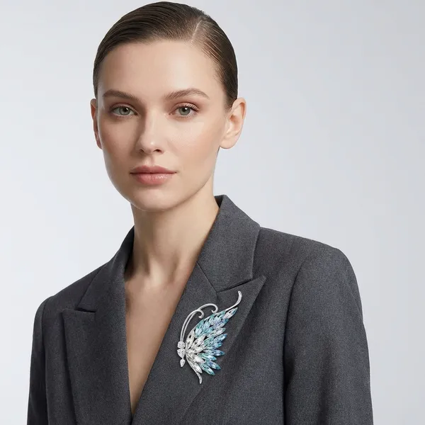 Crystal_Butterfly_Rhinestone_Brooch_Blue_For_Women