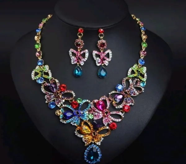 Multi_Color_Crystal_Butterfly_Necklace_And_Earrings_Set_For_Women