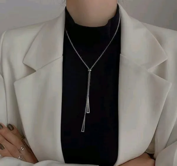Elegant_Silver_Toned_Long_Tassel_Necklace_For_Women