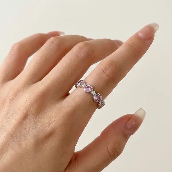 Heart_Shaped_Pink_Stone_Silver_Ring_For_Women