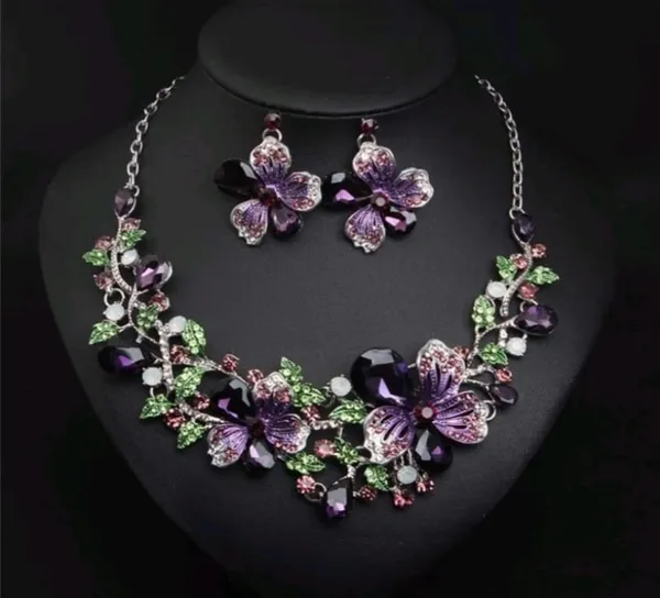 Sparkling_Purple_Floral_Crystal_Necklace_And_Earrings_Jewelry_Set_For_Women