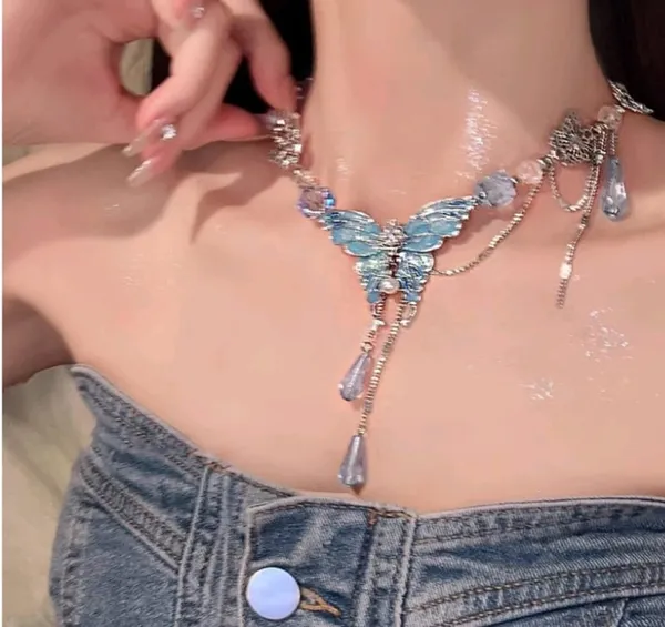 Blue_Butterfly_Crystal_Choker_Necklace_With_Teardrop_Pendants_For_Women