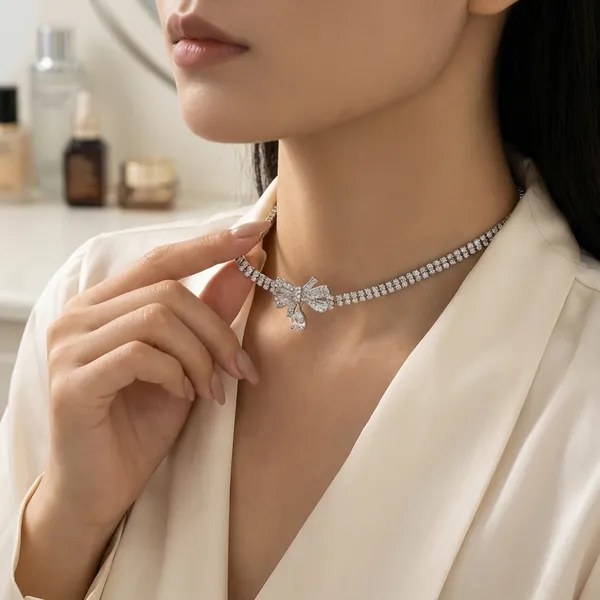 Sparkling_Butterfly_Rhinestone_Choker_Necklace_For_Women
