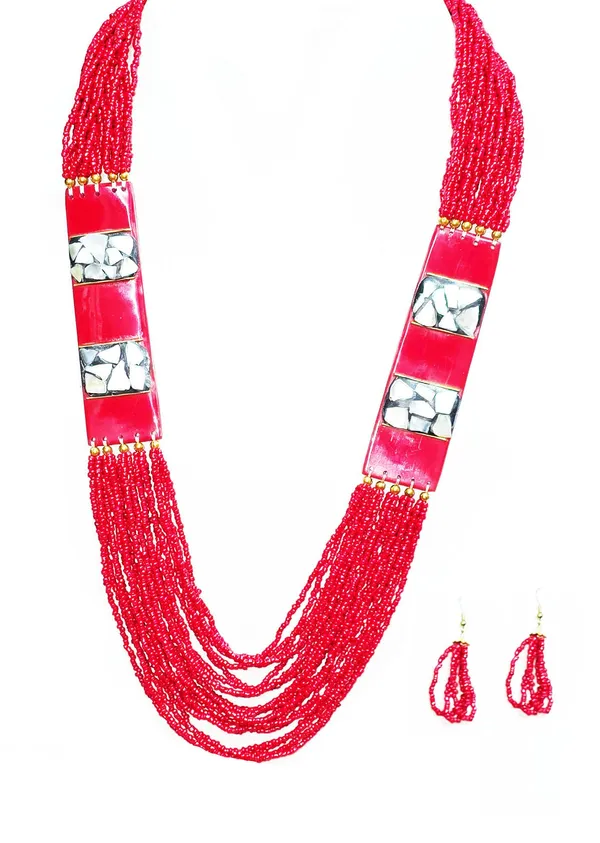 NOH_Red_Poth_Necklace_&_Earrings_Set_|_Handmade_Artificial_Jewellery_with_Rectangle_Side_Beads