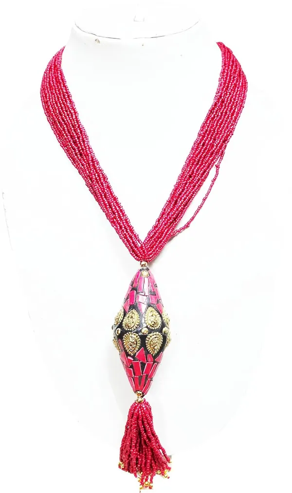 NOH_Ethnic_Red_Rhombus_Bead_Necklace,_Handmade_Traditional_Fashion_Jewellery_with_Decorative_Pendant,_Artificial_Beaded_Design
