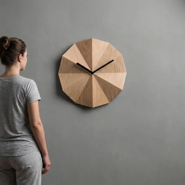 Brown_Wood_Premium_Clock_For_Living_Room