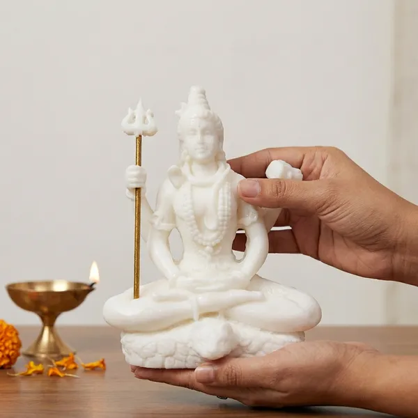 White_Shiv_ji_Murti