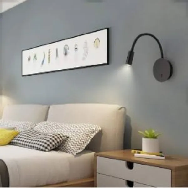 Gold_Metal,_Glass_Reading_Lamp_For_Dining_Lighting