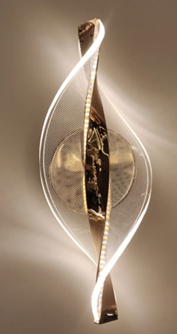 Gold_Metal,_Acrylic_LED_Wall_Light_For_Decorative_Lighting