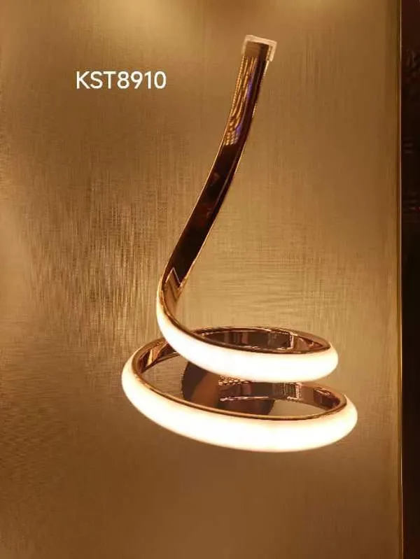 Rose_Gold_Fabric_Table_Lamp_For_Fashion_Wear