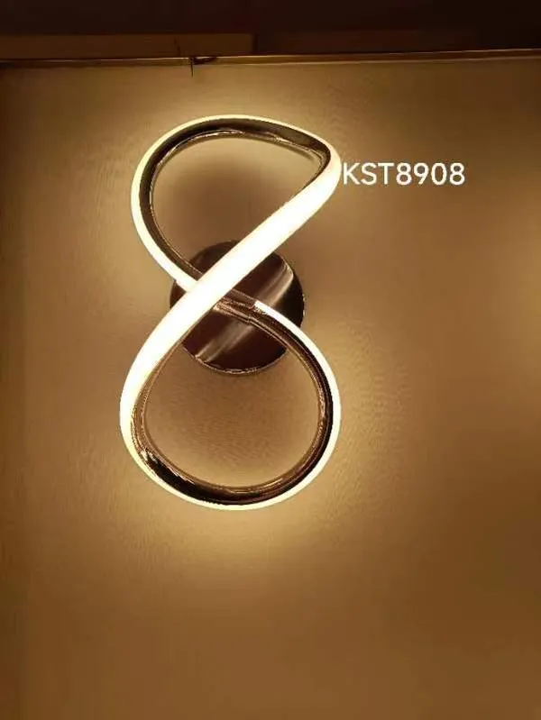 Warm_White_Metal,_Crystal_LED_Wall_Light_For_Premium_Interiors