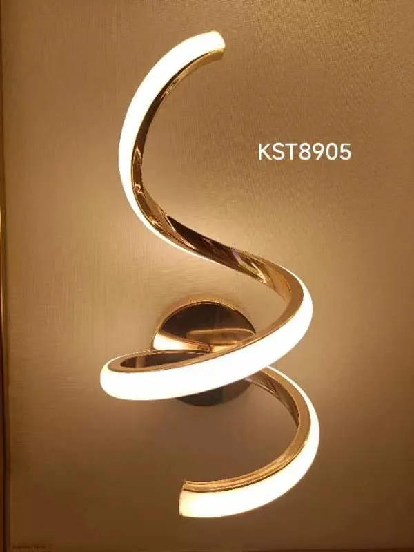 Gold_Metal,_Acrylic_Table_Lamp_For_Table_Decor