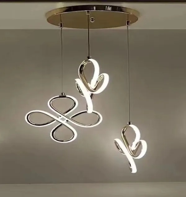 Gold_Metal,_Acrylic_Chandelier_For_Decorative_Lighting