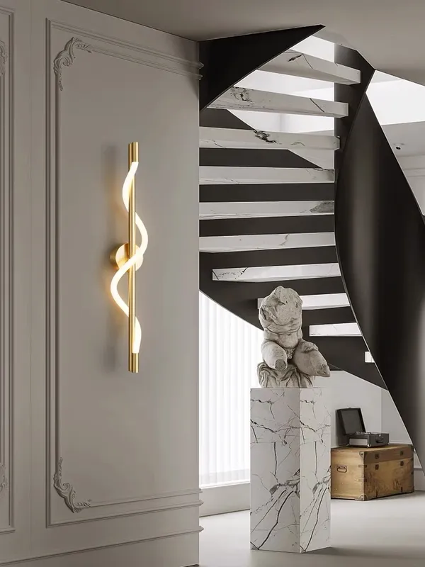 Black_Marble_Finish_Staircase_For_Luxury_Lighting