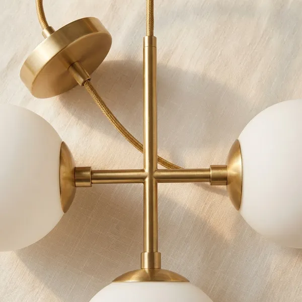 Gold_Metal_Gold_Toned_Pendant_Light_For_Living_Room_And_Dining_Decor