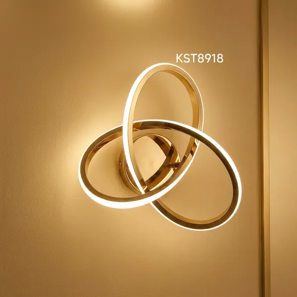 Gold_And_White_Metal,_Acrylic_Ceiling_Light_For_Ceiling_Decor