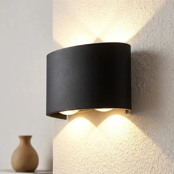 Black_Metal,_Glass_LED_Wall_Light_For_Luxury_Interiors