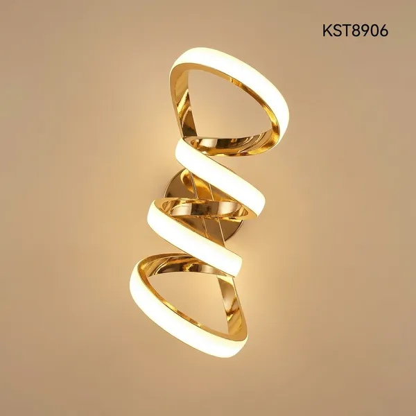 Gold_Metal,_Acrylic_LED_Wall_Light_For_Luxury_Lighting