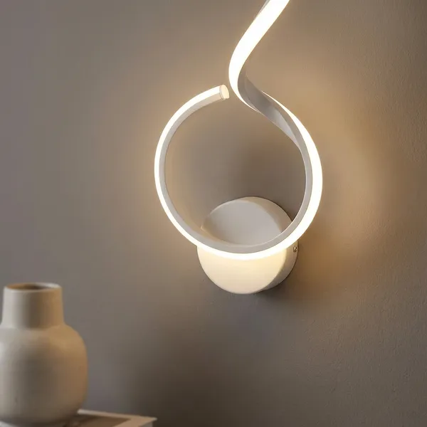 Gold_Metal,_Acrylic_LED_Wall_Sconce_For_Home_Decor_Lighting