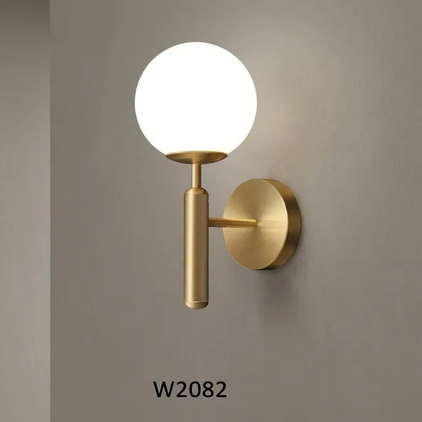 Gold_Brass_And_Glass_Wall_Sconce_For_Living_Room_Walls