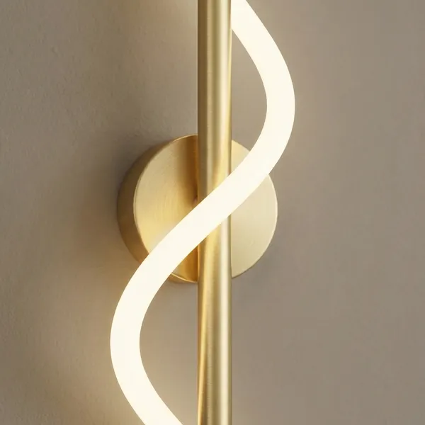 Black_Marble_Finish_Staircase_For_Luxury_Lighting