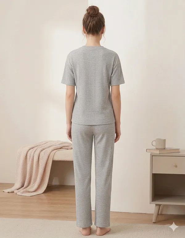 Grey_textured_night_suit_