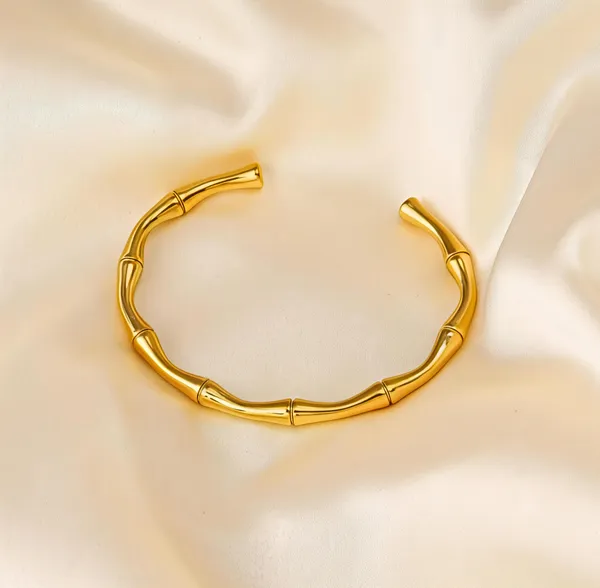 Gold_Stainless_Steel_Pvd_Cuff_Bracelet_For_Women