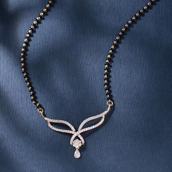 Black_And_Gold_Brass_Mangalsutra_For_Women