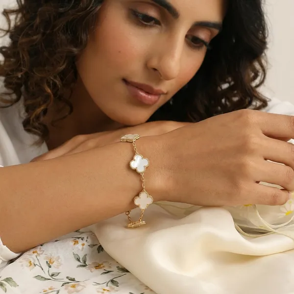 Gold_And_White_Alloy_Bracelet_For_Women